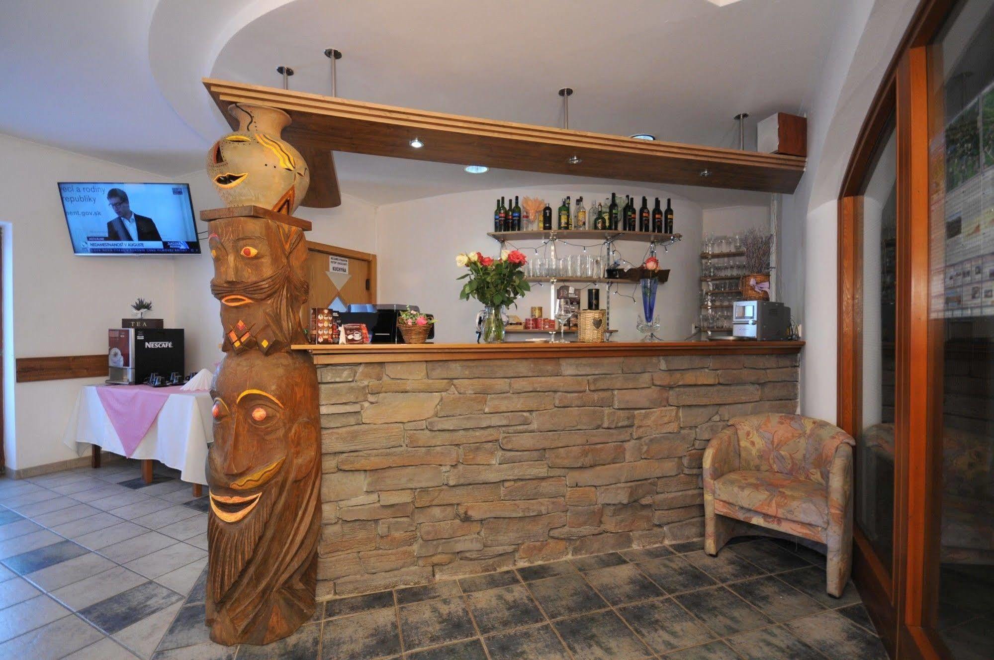 Štrbské Pleso Penzion Pleso מראה חיצוני תמונה